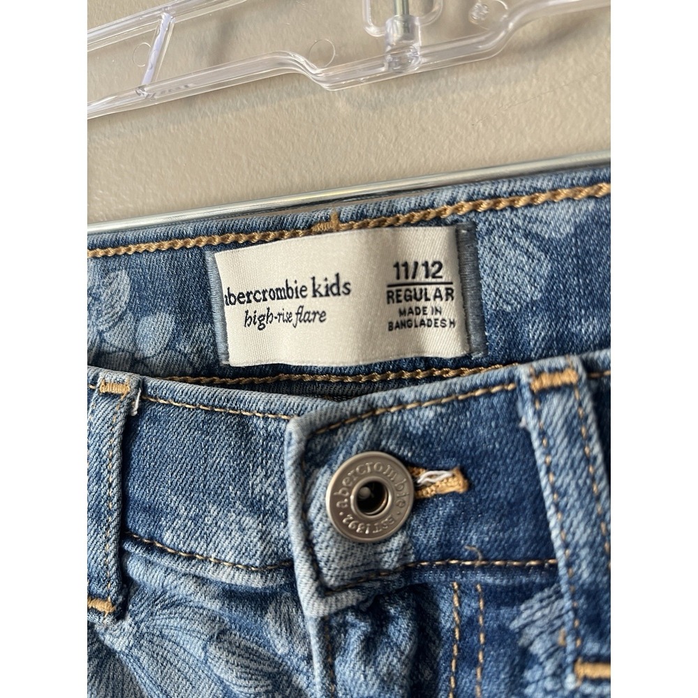 Abercrombie Kids High-Rise Flare Floral‎ Print Jeans Size 11/12 Regular - Picture 4 of 10